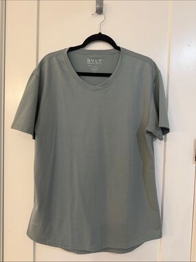Bylt Basics shirt